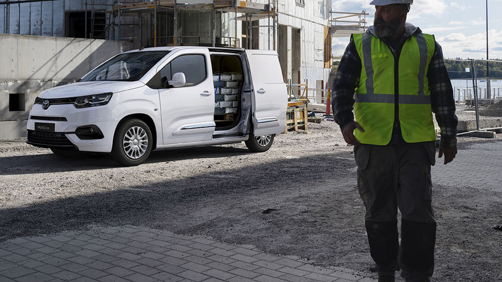 Просто практичен