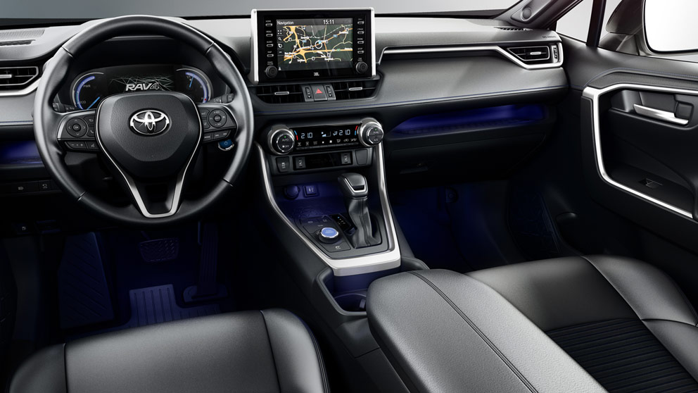 Богат интериор